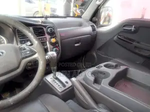 Kia Bongo 2015 White