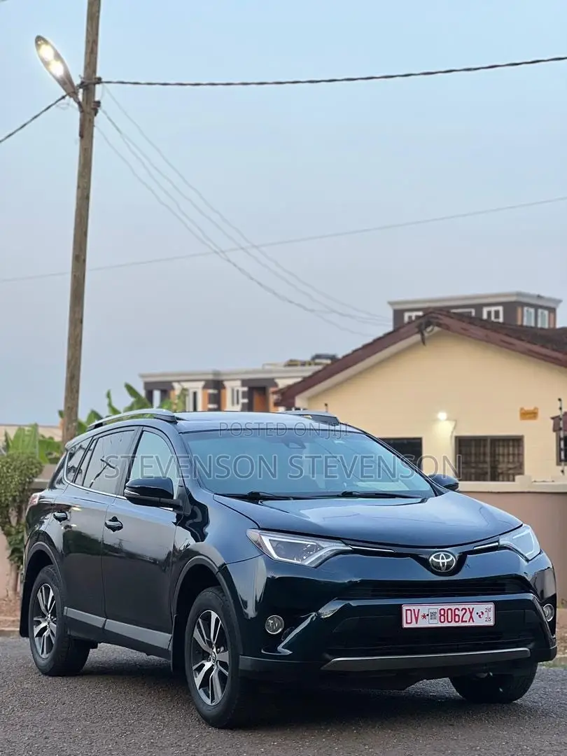 Toyota RAV4 Limited AWD (2.5L 4cyl 6A) 2016 Black