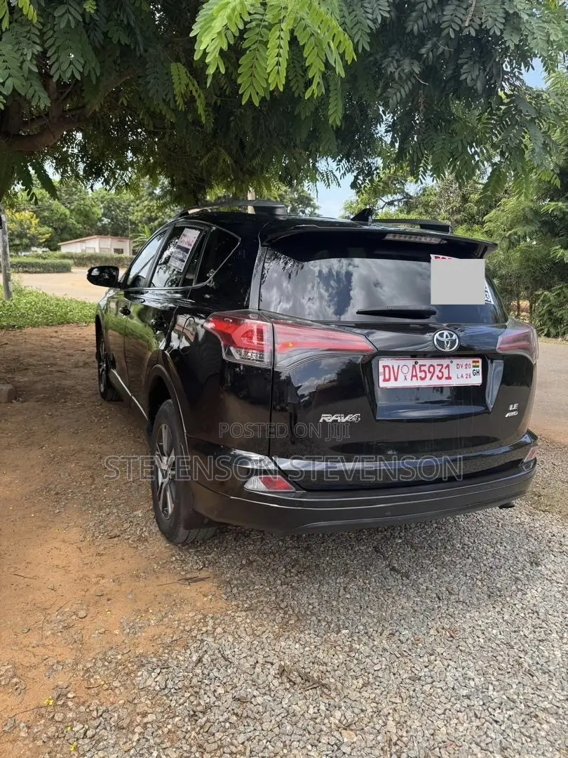 Toyota RAV4 Limited AWD (2.5L 4cyl 6A) 2016 Black