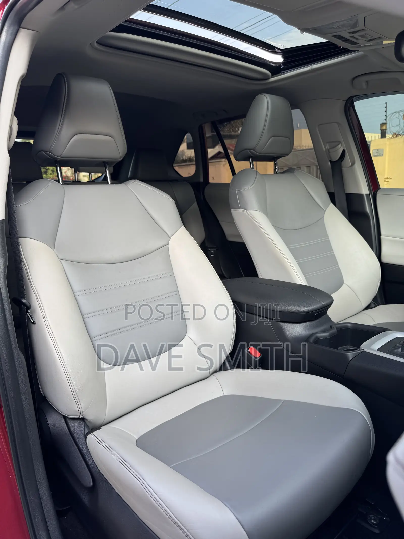 Toyota RAV4 XLE AWD 2023 Red