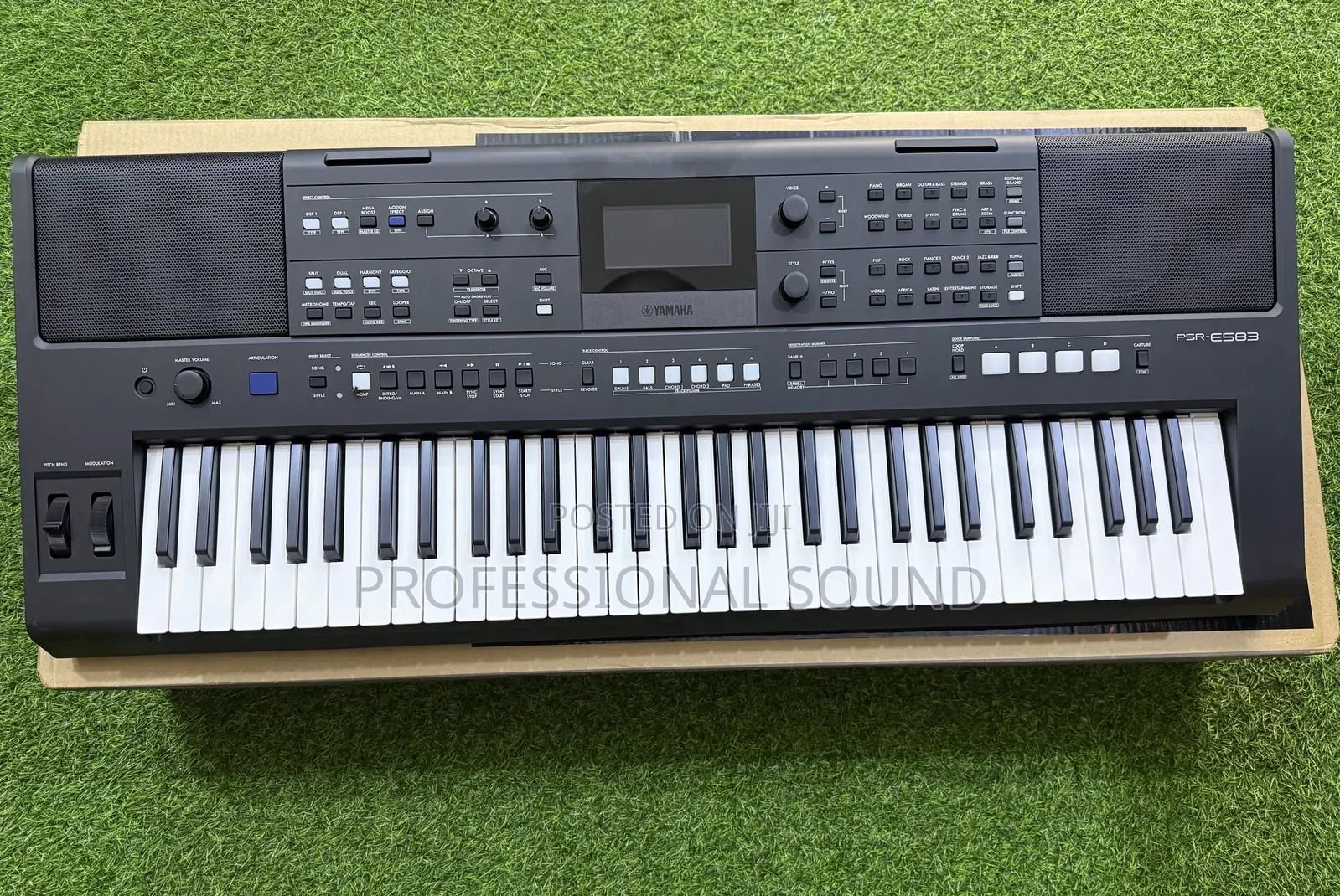 Yamaha PSR-E583 61-Key Portable Electronic Keyboard