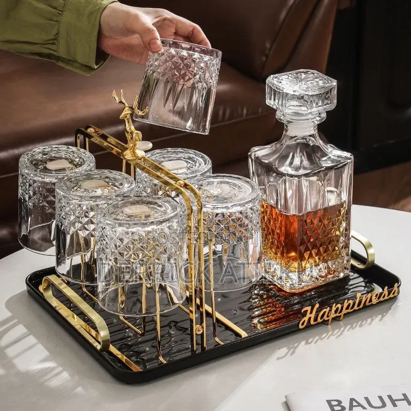 Decante and 6 Whiskey Glass Set