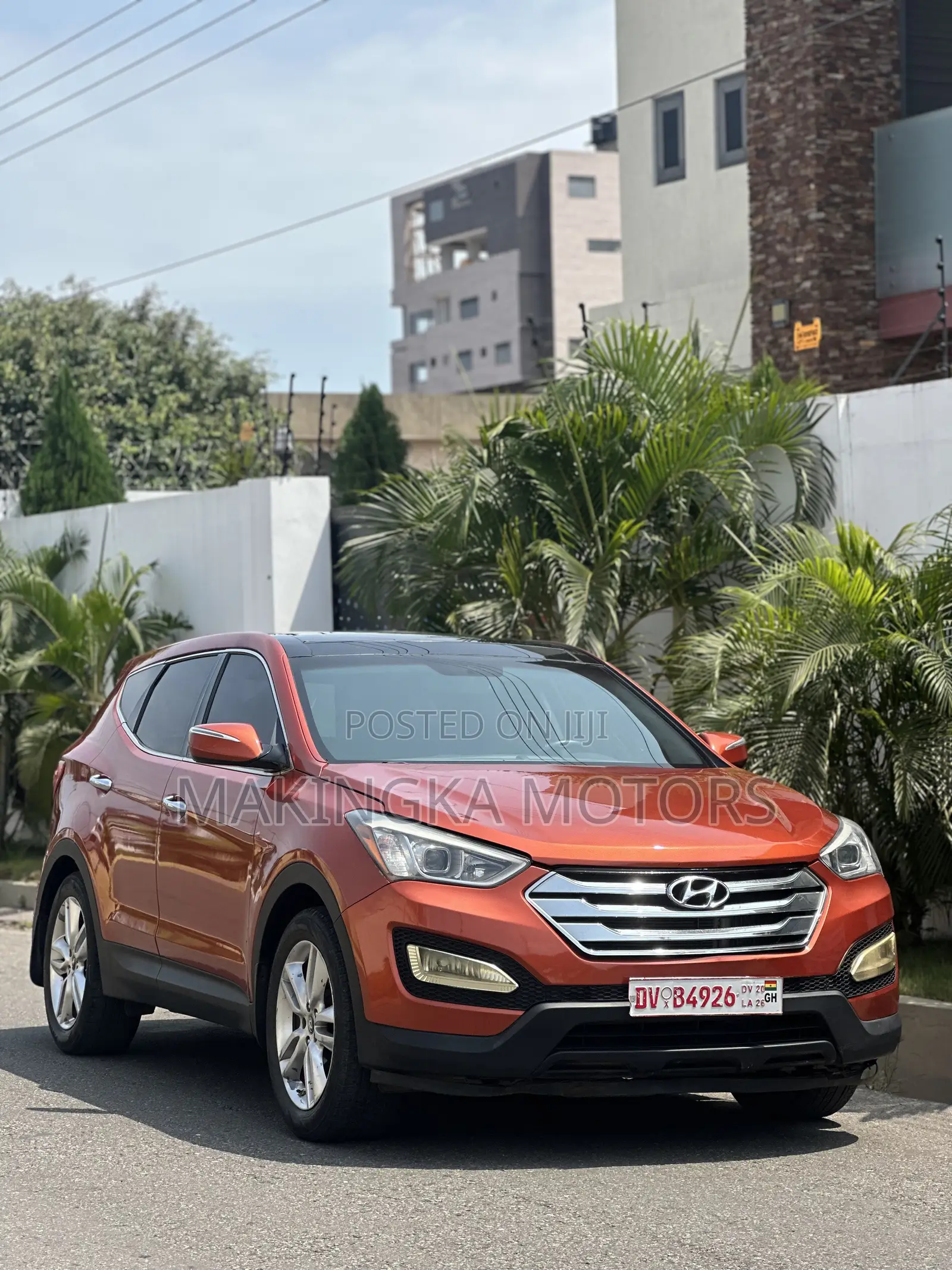 Hyundai Santa Fe 2013 Red