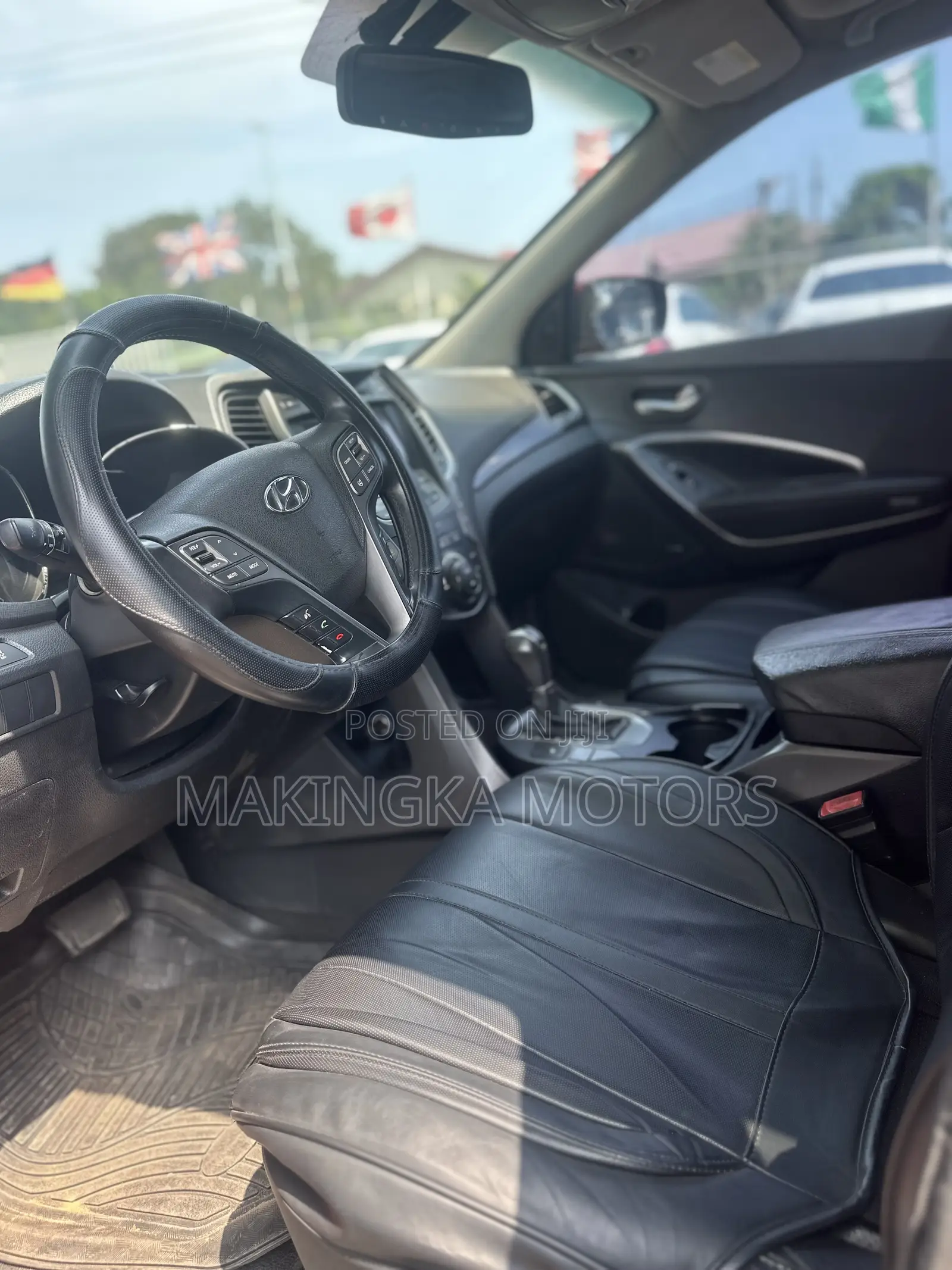 Hyundai Santa Fe 2013 Red