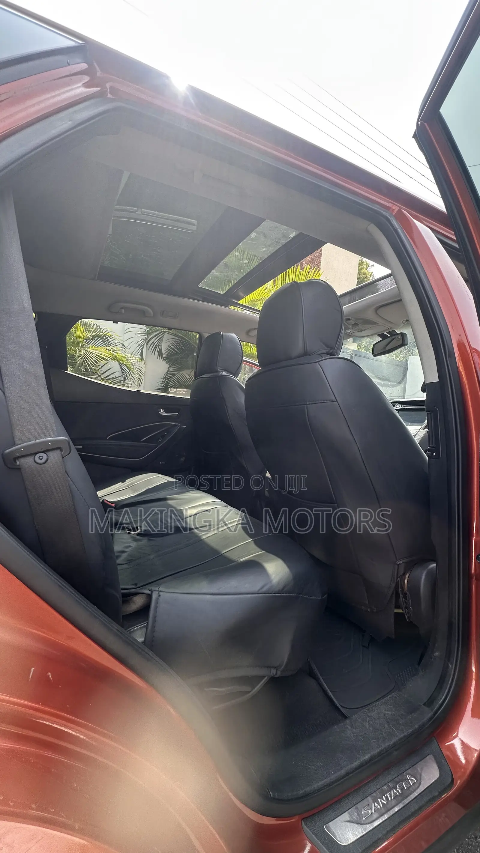 Hyundai Santa Fe 2013 Red