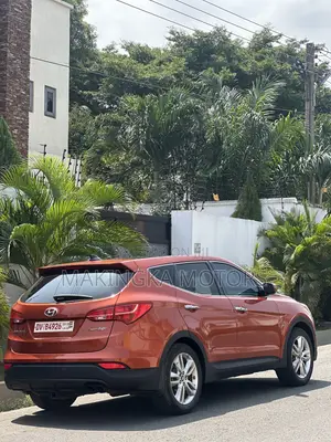 Hyundai Santa Fe 2013 Red