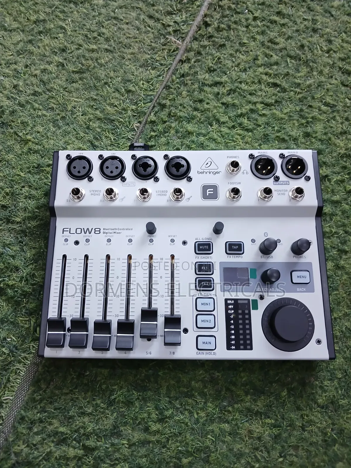 Behringer Flow-8 Digital USB Mixer 8 Input With Bluetooth
