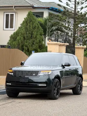 Land Rover Range Rover Vogue 2024 Green