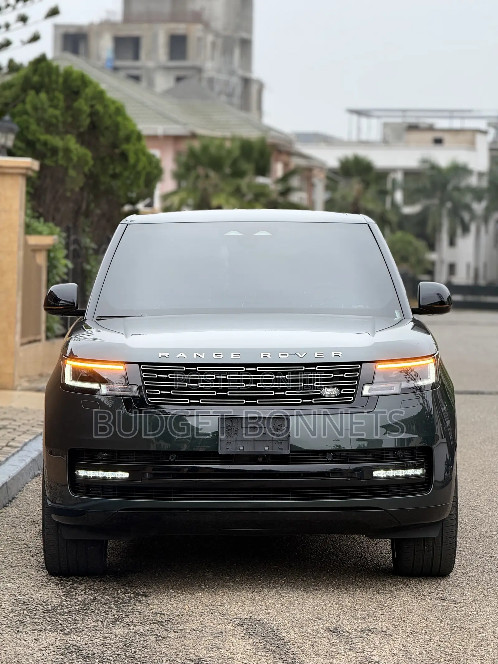 Land Rover Range Rover Vogue 2024 Green