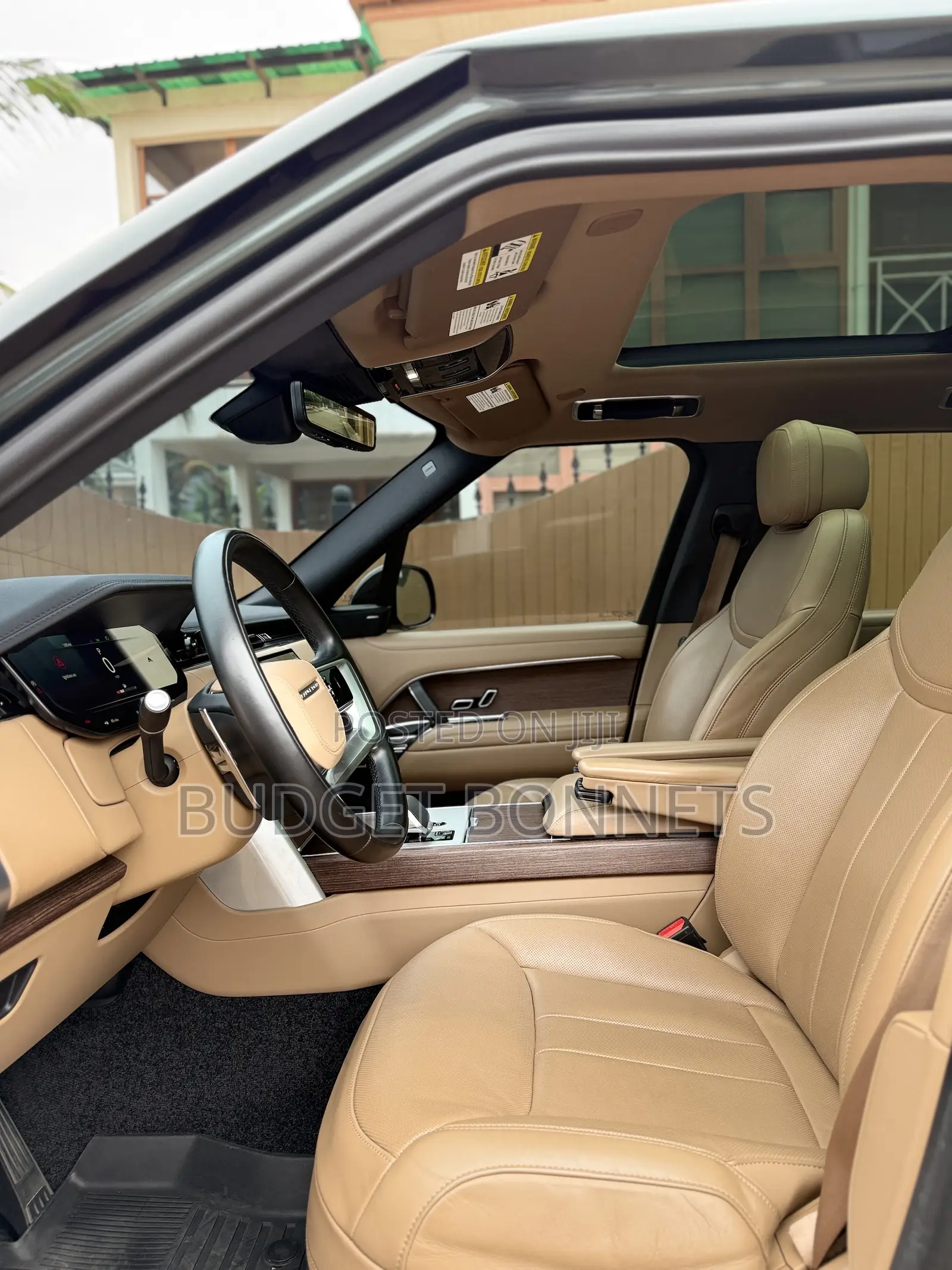 Land Rover Range Rover Vogue 2024 Green