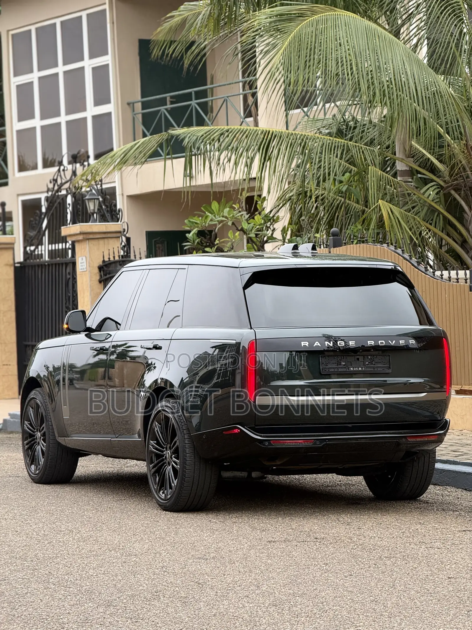Land Rover Range Rover Vogue 2024 Green