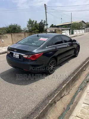 Hyundai Sonata Limited 2.0T Sedan (2.0L 4cyl 6A) 2013 Black