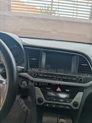 Hyundai Elantra Value Edition Sedan FWD (2.0L 4cyl 6A) 2017 Blue