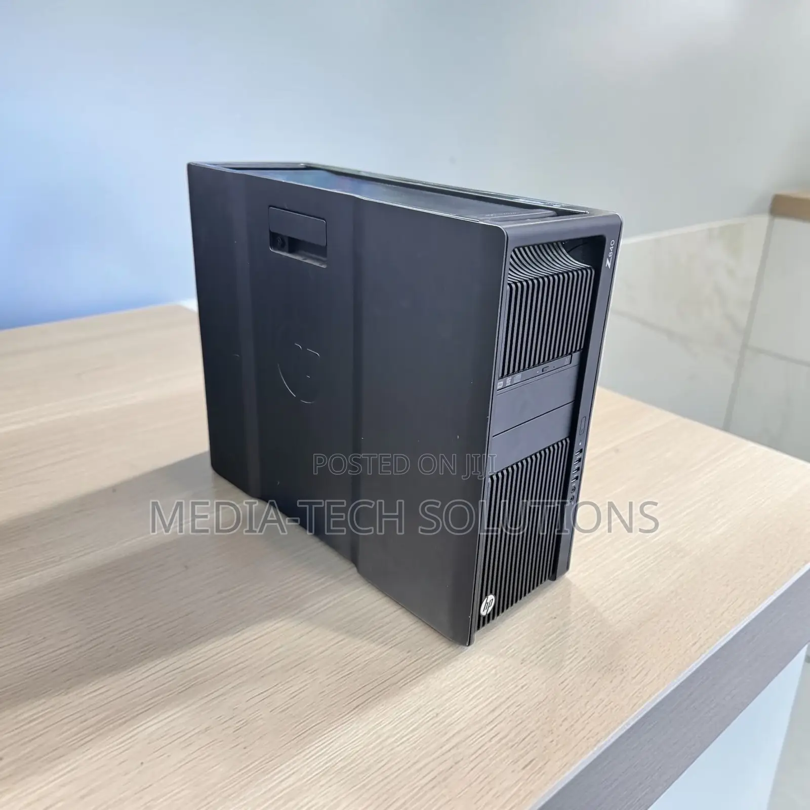 Desktop Computer HP Z840 128GB Intel Xeon SSD 2T