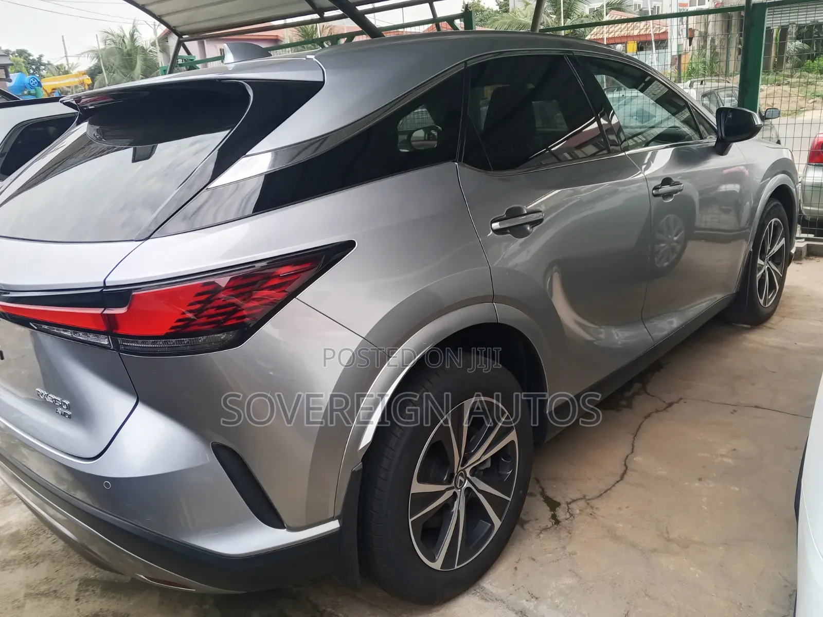 Lexus RX 2024 Silver