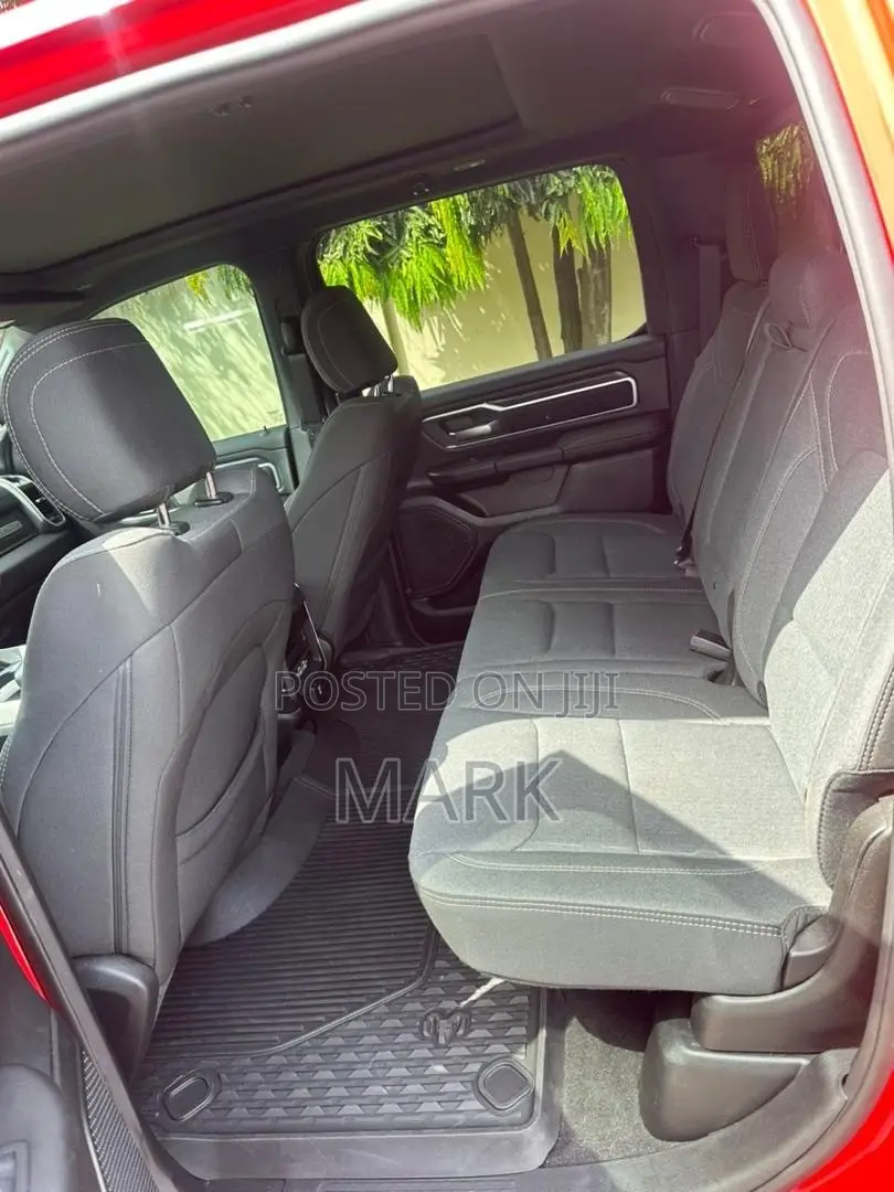 Dodge RAM 2021 Red