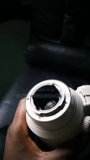 Sony 70-200 GM 2.8 OSS Ii Lens