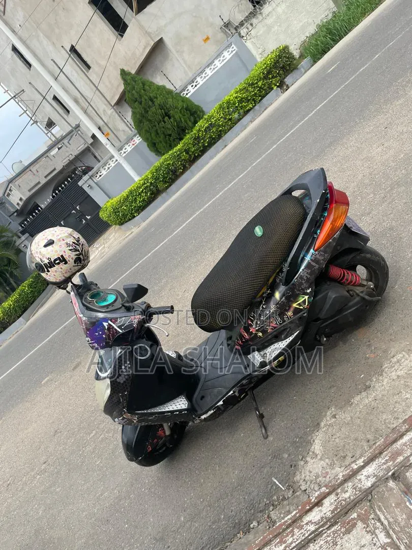 Yamaha Gear 2023 Black