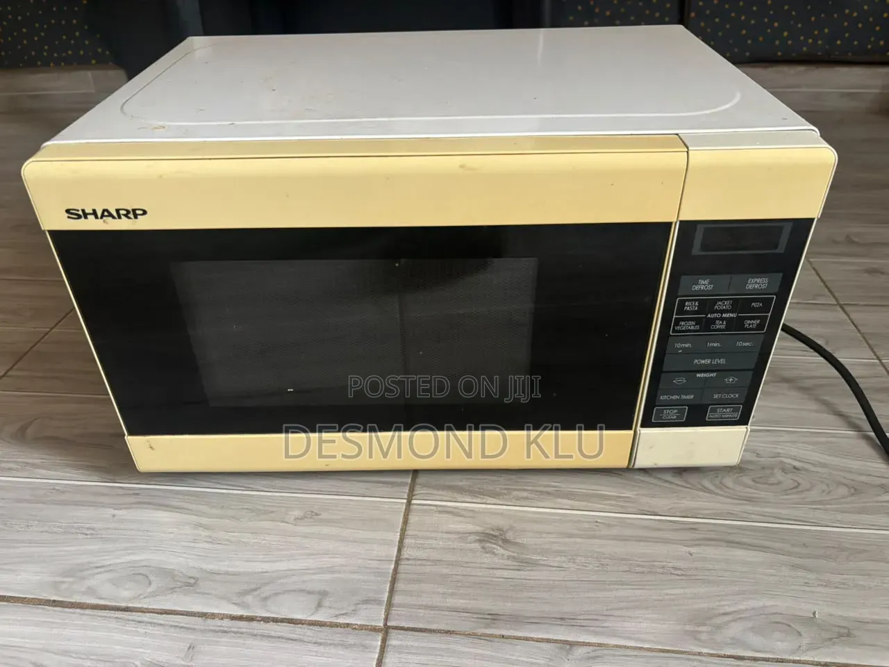 Microwave Going for a Cool Price