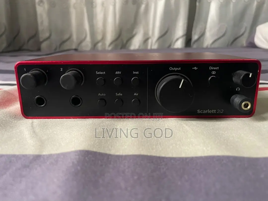 Focusrite Scarlett 2i2 4th Generation