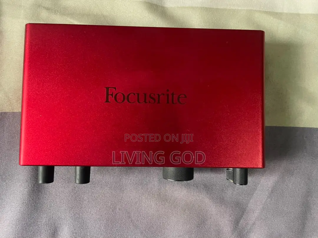 Focusrite Scarlett 2i2 4th Generation
