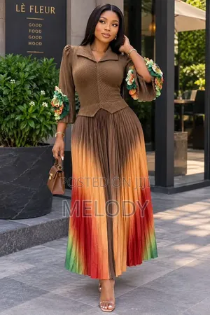 Women's Brown Collared Ribbed Bodice Floral-Cuff Long Sleeve Ombré
