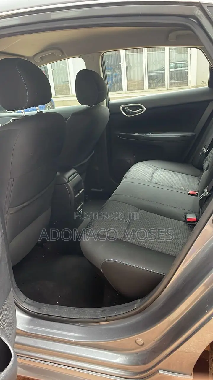 Nissan Sentra SV 2017 Gray