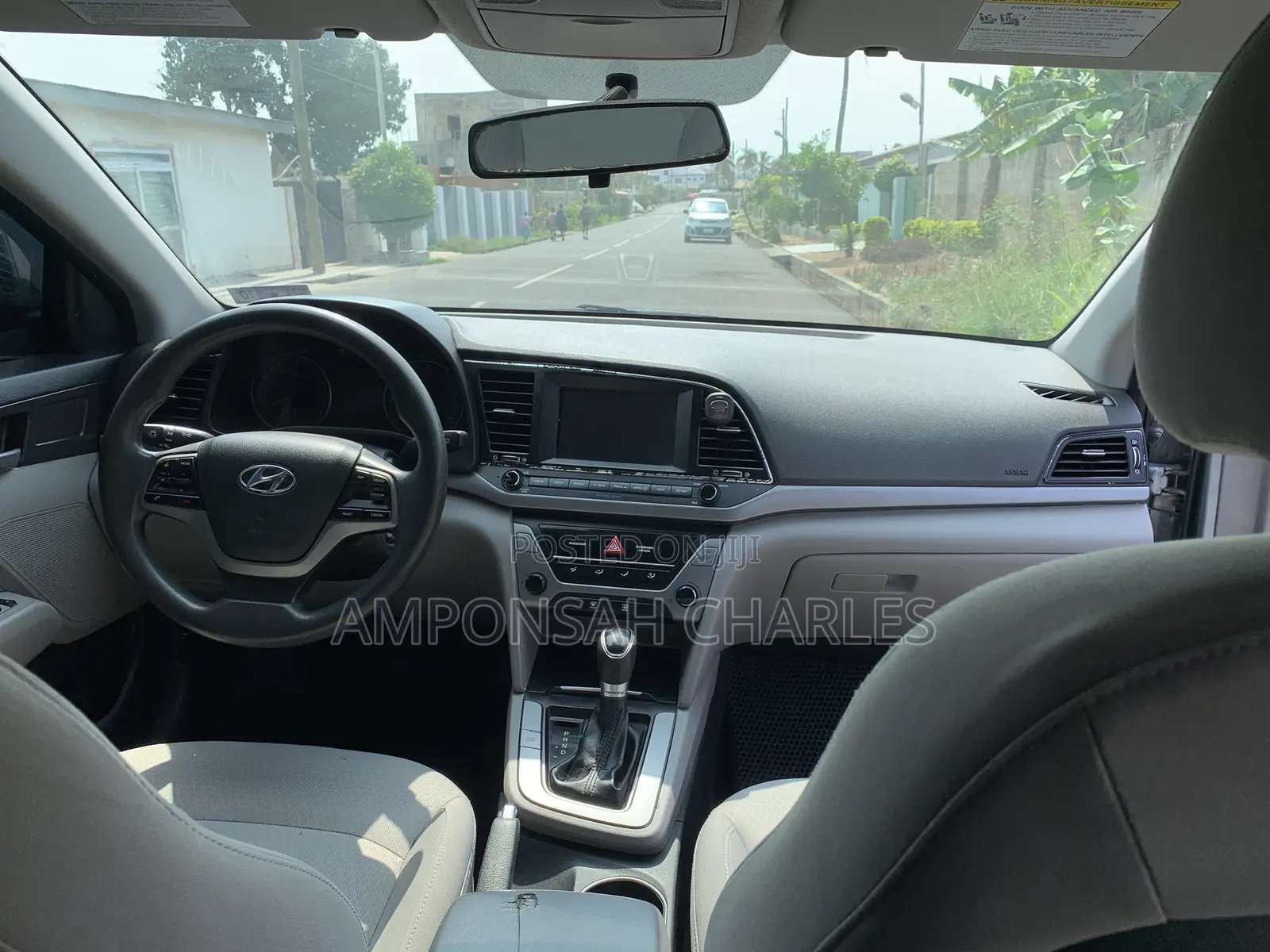 Hyundai Elantra ECO Sedan FWD (1.4L 4cyl 7A) 2017 Silver