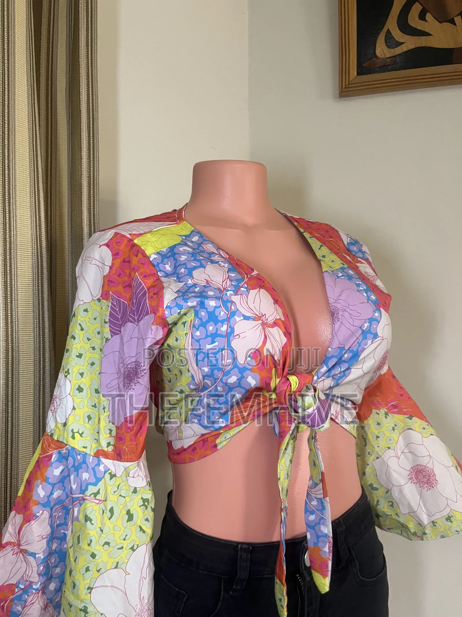 Floral Printed Tie Front Crop Top Thrift