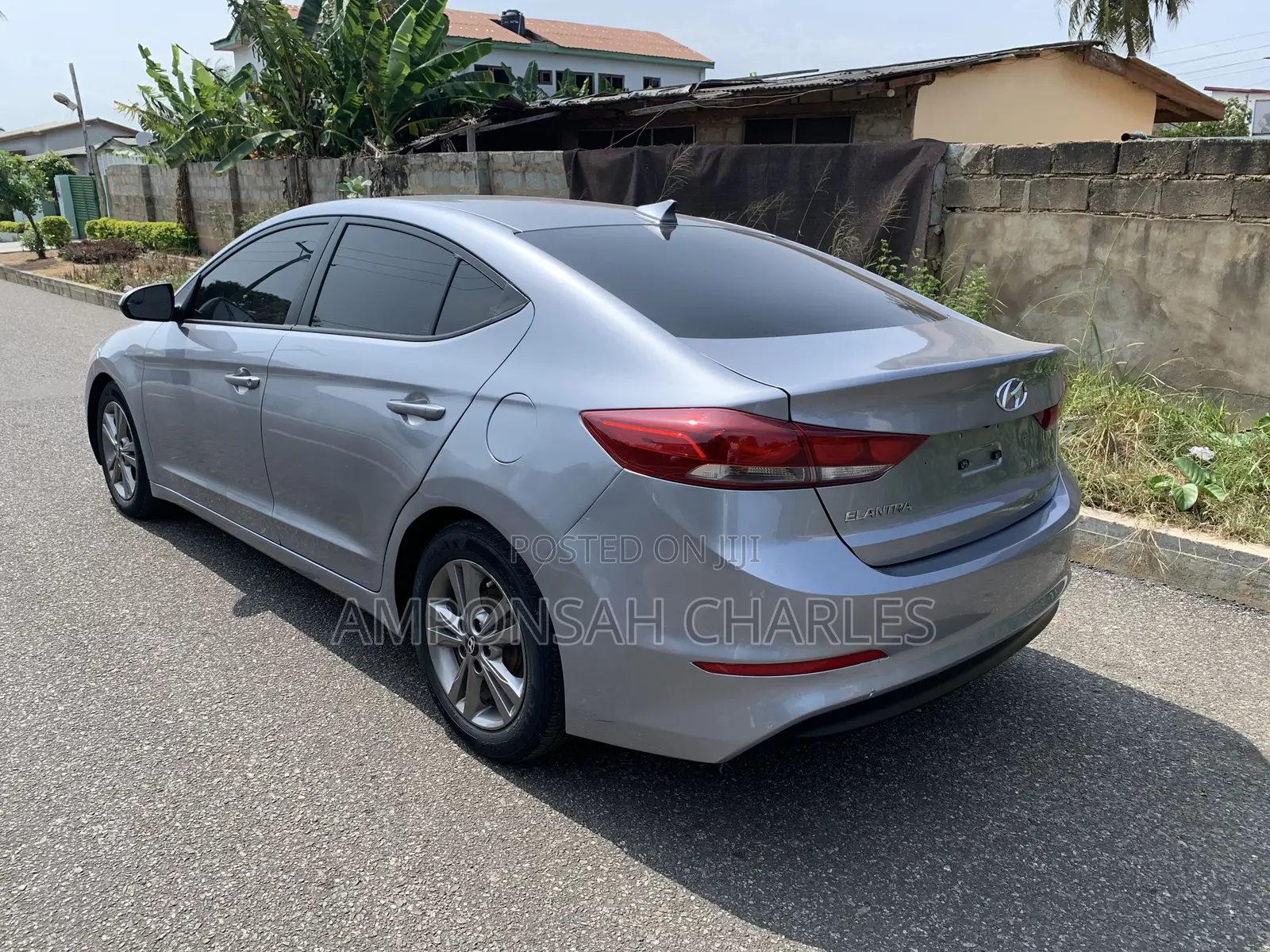 Hyundai Elantra ECO Sedan FWD (1.4L 4cyl 7A) 2017 Silver