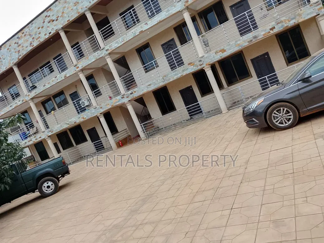 1bdrm Block of Flats in Dodowa Pilar Two, Main Station for rent