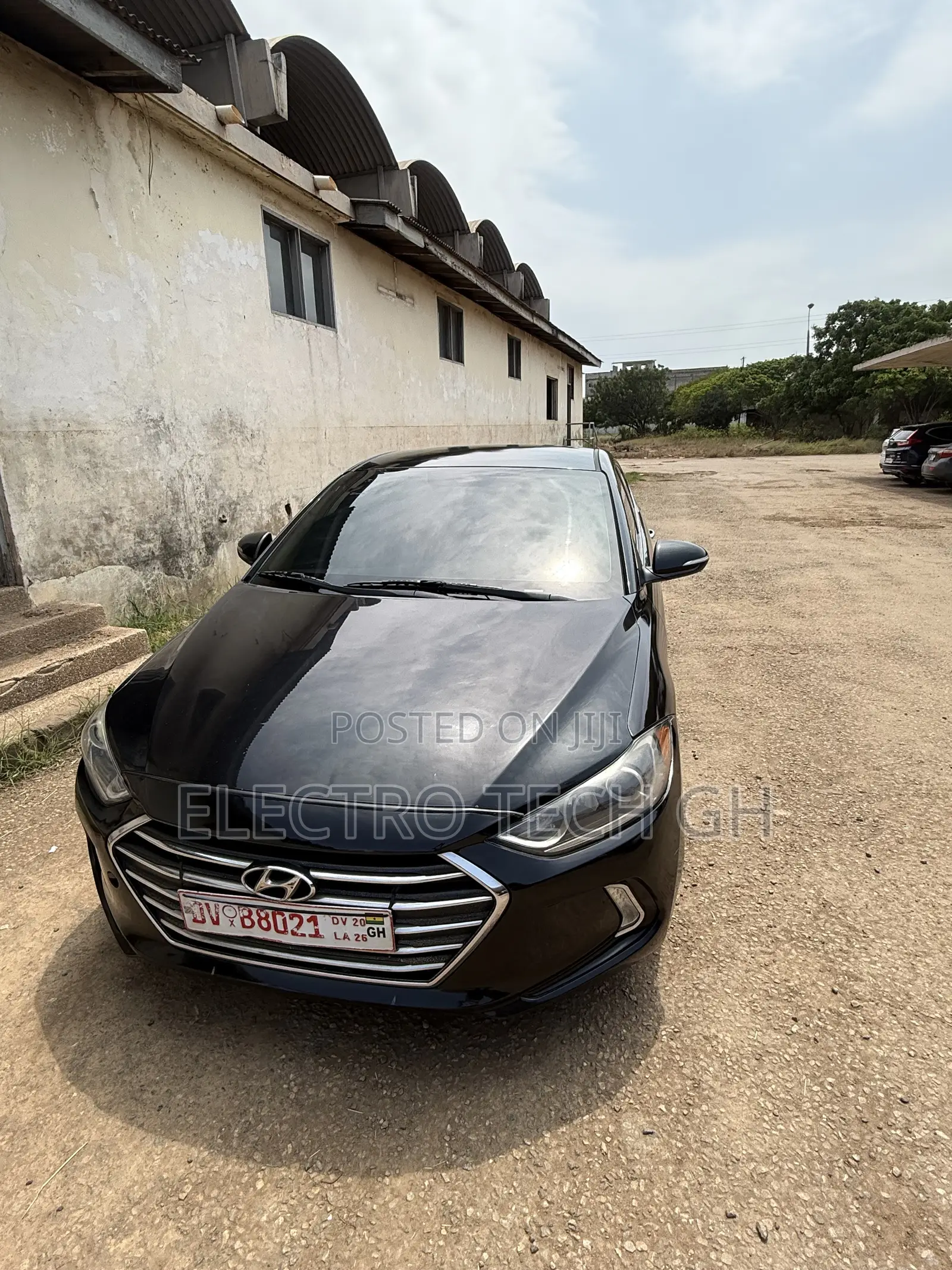 Hyundai Elantra Limited Sedan FWD (2.0L 4cyl 6A) 2017 Black