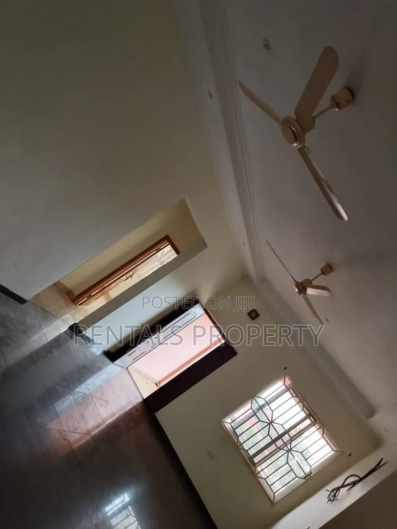 2bdrm Block of Flats in Dodowa Pilat Two, Main Station for rent