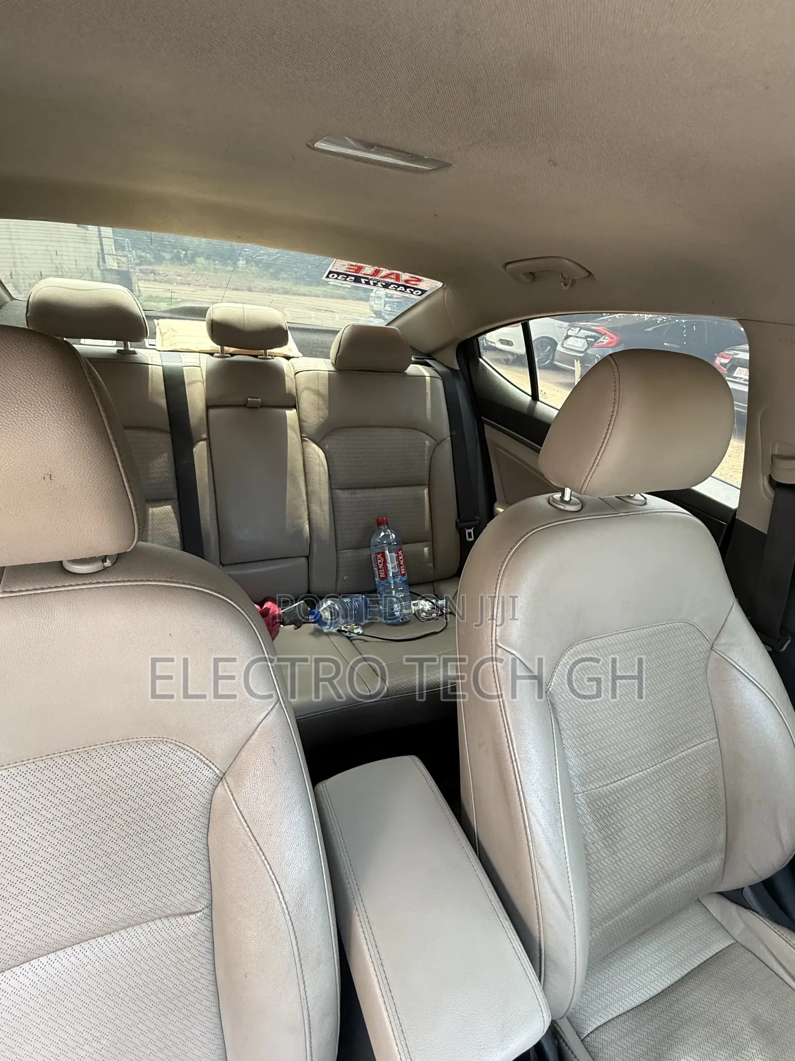Hyundai Elantra Limited Sedan FWD (2.0L 4cyl 6A) 2017 Black