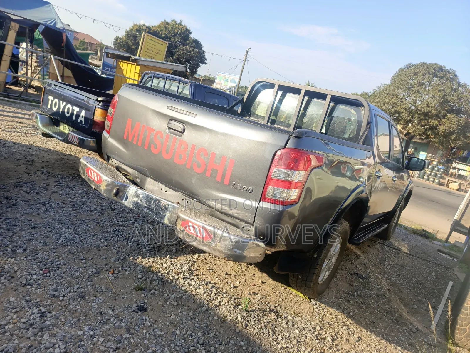 Mitsubishi L200 2016 Gray
