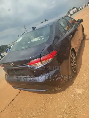 Toyota Corolla 2022 Blue