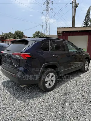 Toyota RAV4 Limited 2021 Black