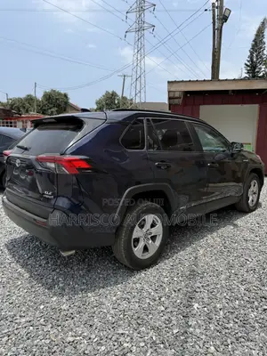 Toyota RAV4 Limited 2021 Black