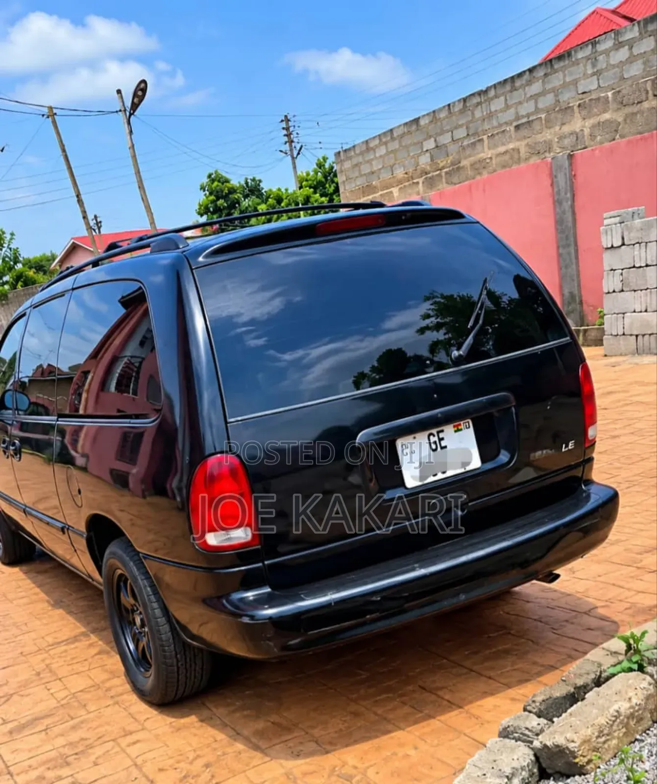 Dodge Caravan SE 2000 Black
