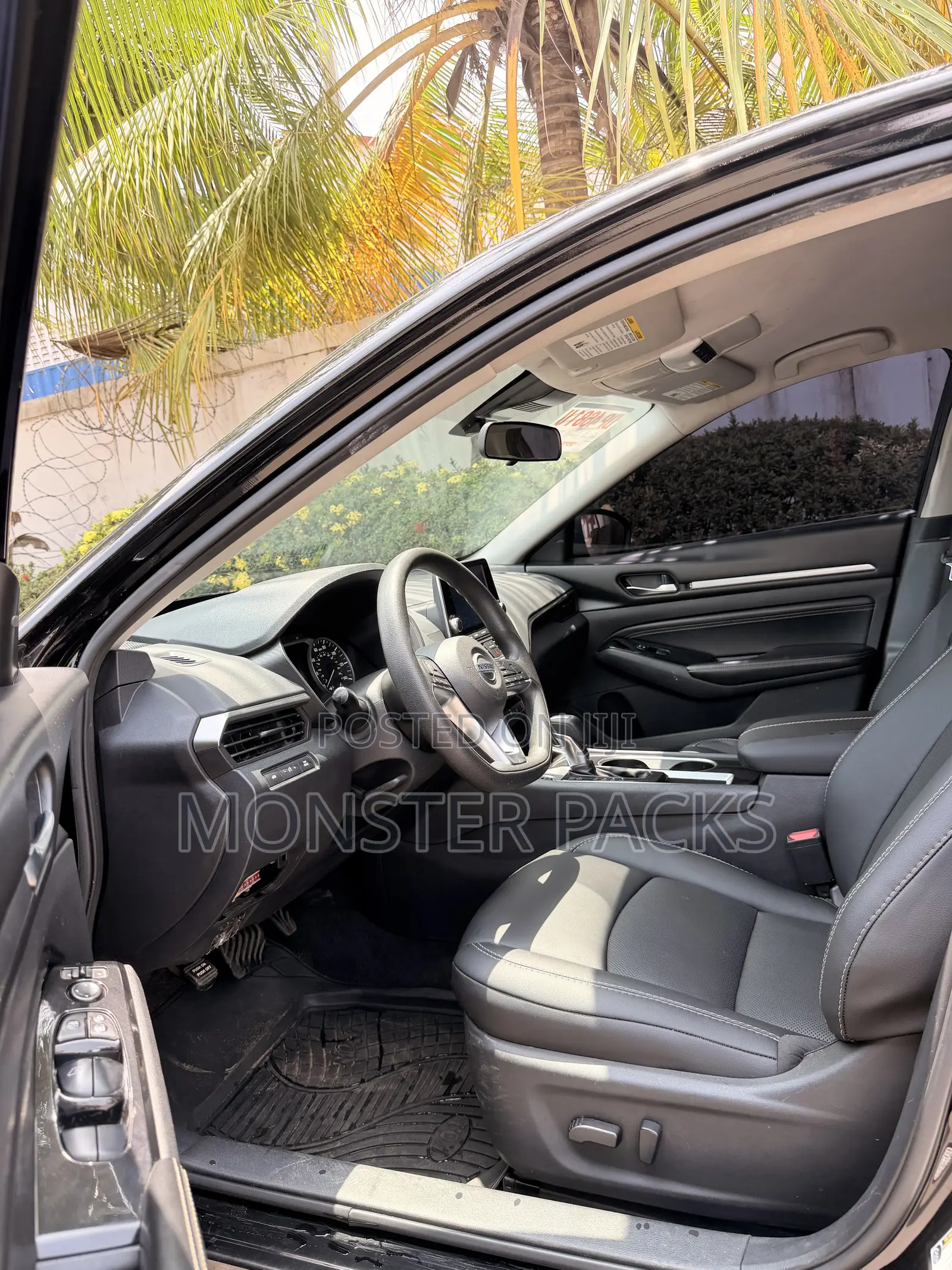 Nissan Altima 2.5 SV 2021 Black