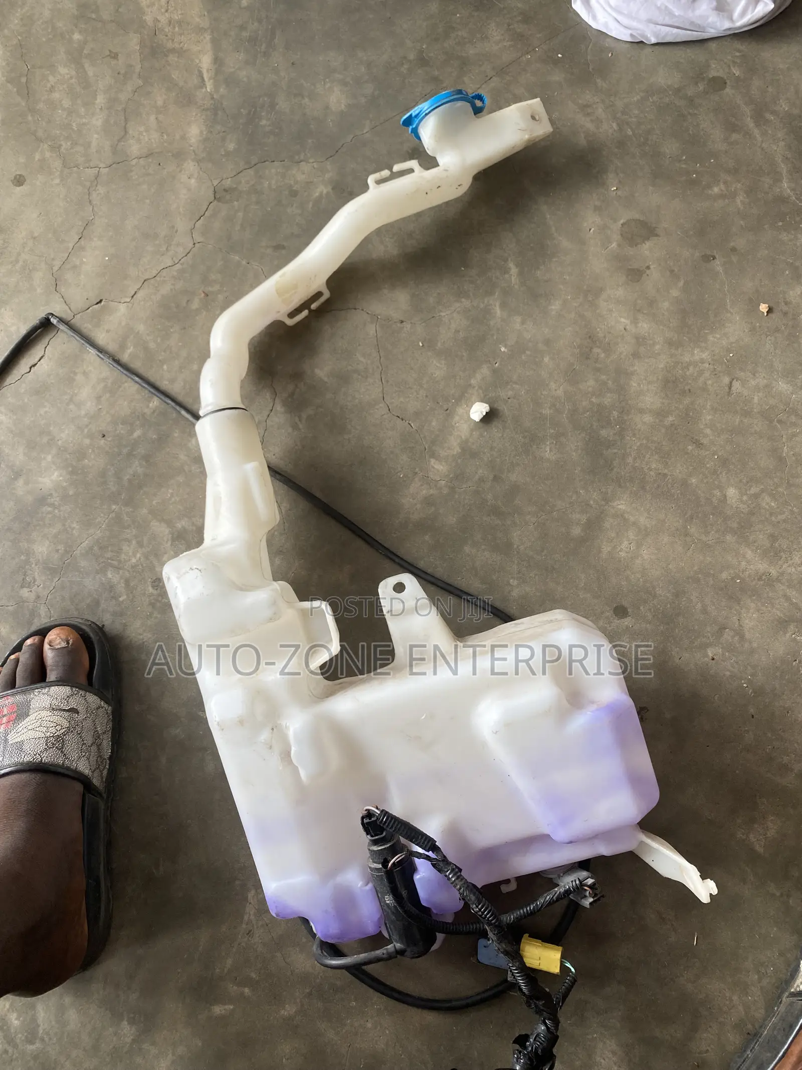 Honda Civic 2016 2017 2019 2020 2021 Wiper Wash Bottle