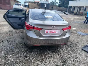Hyundai Elantra 2013 Beige