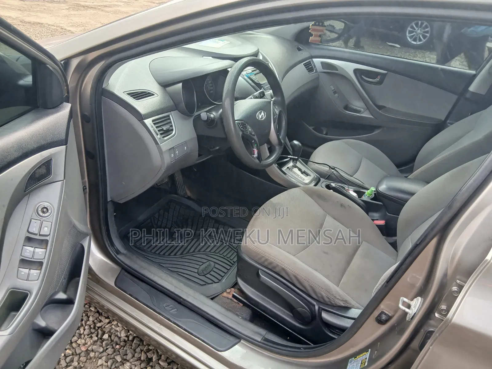 Hyundai Elantra 2013 Beige