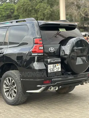 Toyota Land Cruiser Prado 3.0 172hp 2017 Black