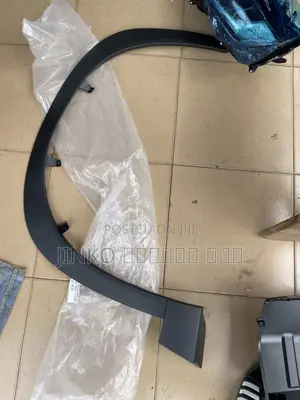 Toyota Highlander Grand 2025 Fender Moulding