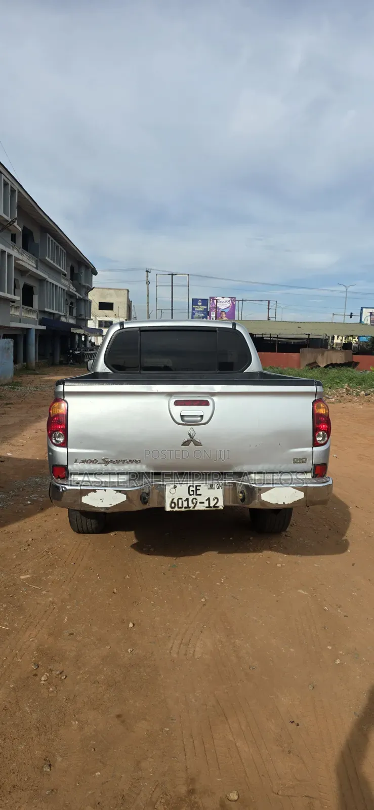 Mitsubishi L200 Double Cab 2.5 136hp 4WD 2012 Gray