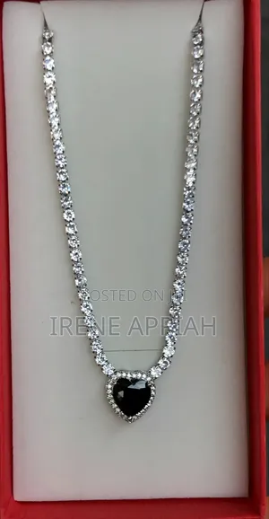 Exquisite Ladies Necklace