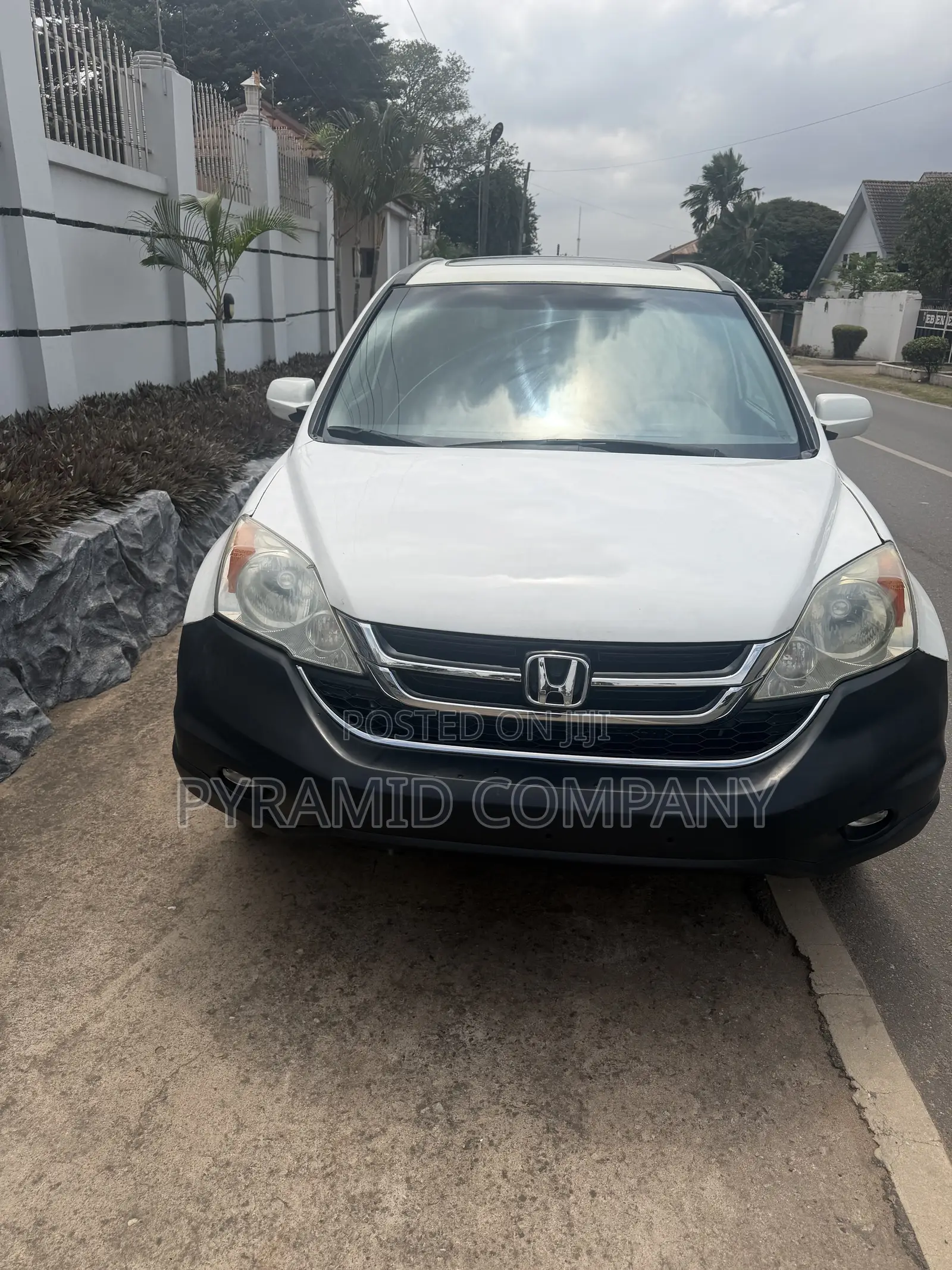 Honda CR-V 2010 White