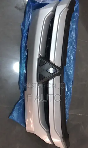 Mitsubishi L200 2017,2018,2019,2020 Front Grill (Shells)