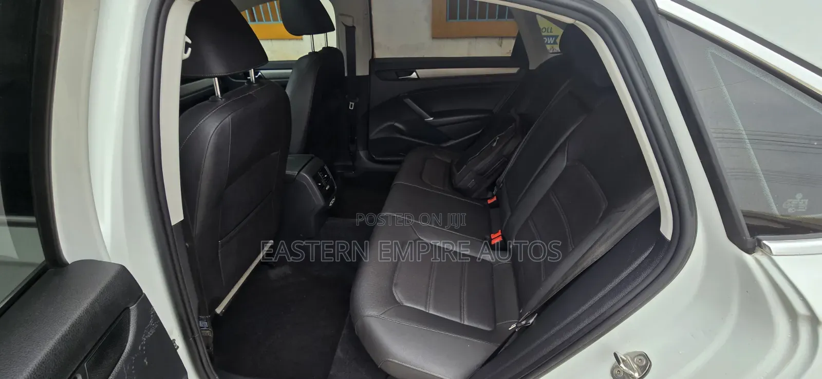 Volkswagen Passat 2.0T Limited Edition 2022 White